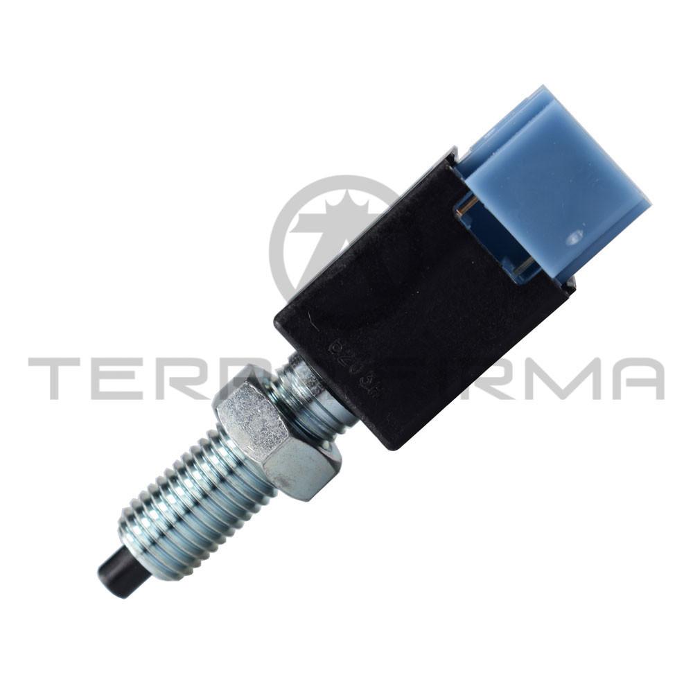 プロテア　スサラ　3輪　④ Nissan Stagea C34 Stop Lamp Switch Assembly – Terra Firma