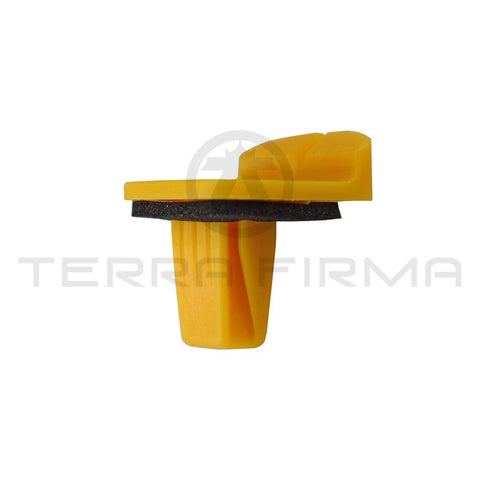 Nissan Skyline R32 Front Window Molding Lower Spacer Clip (Early)