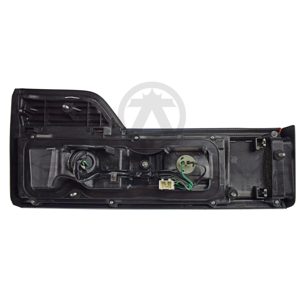 Nissan Stagea C34 (Except 260RS Rear Tailgate Taillight Light Assembly ...
