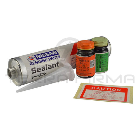 Nissan Stagea C34 Front Or Rear Glass Sealant Kit
